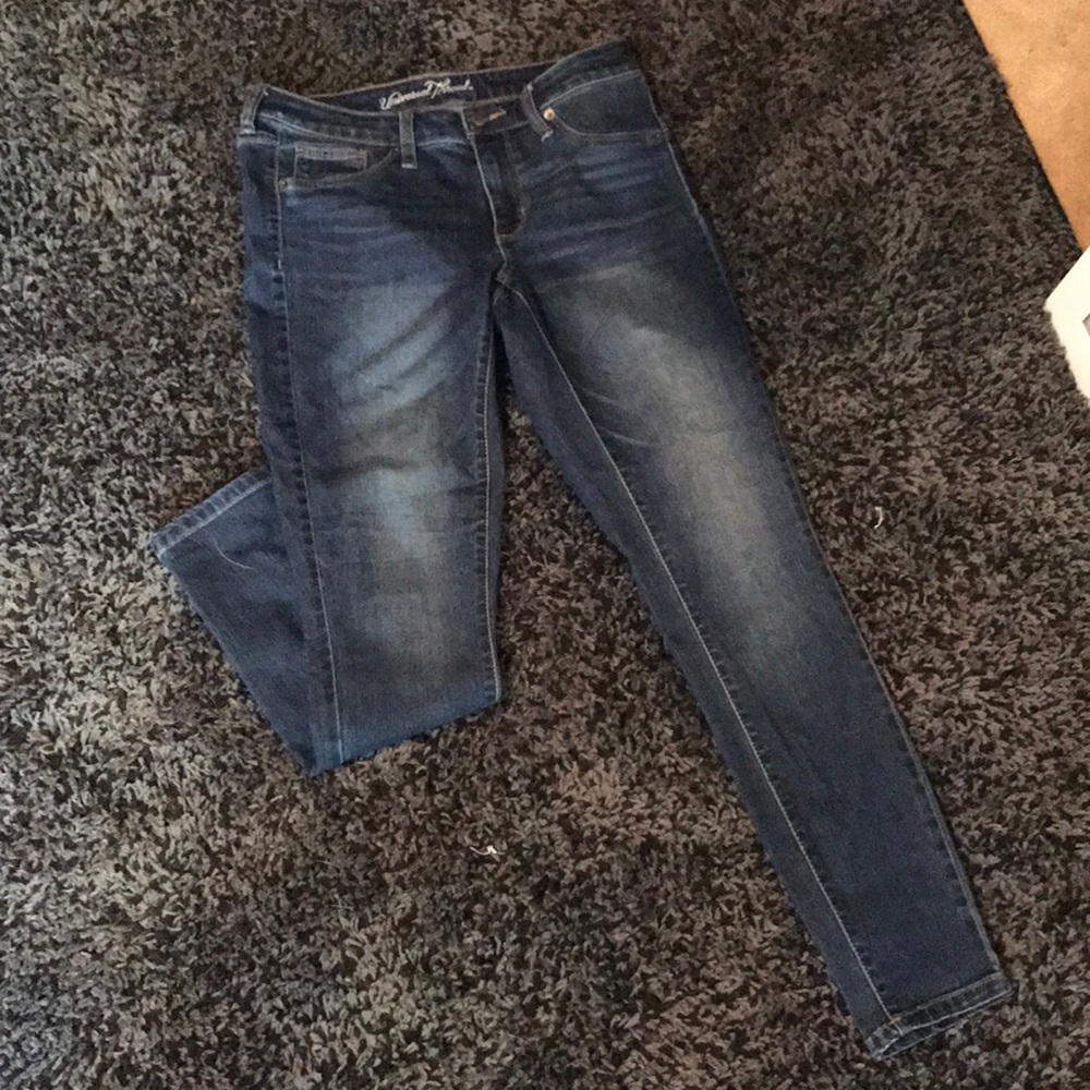 Mid rise dark wash jeggings 👖👖